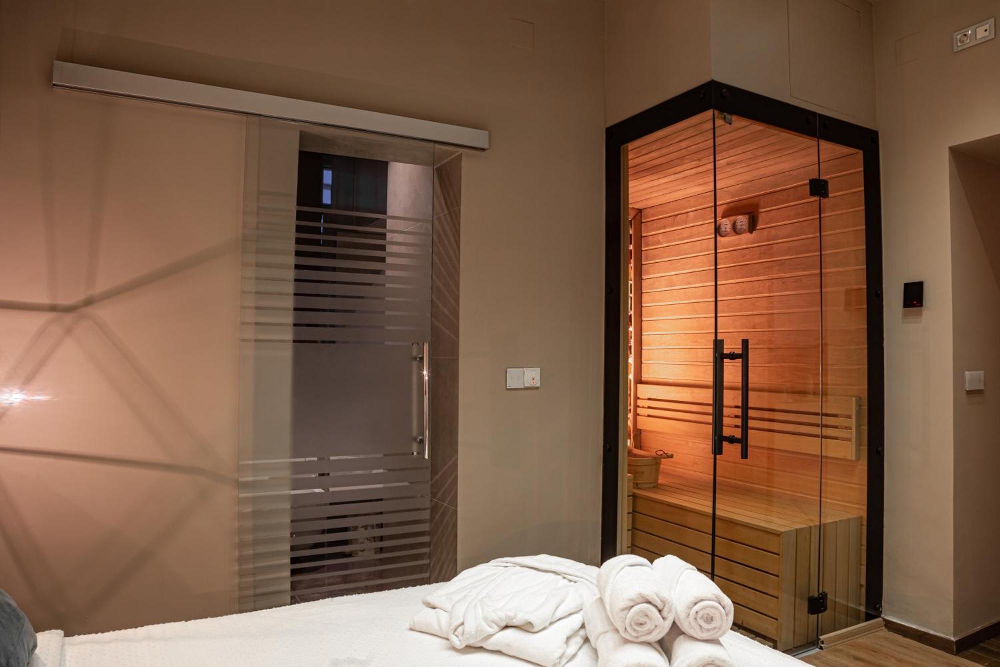 Venus Apartment With Jacuzzi And Sauna - City Center Belgrád Kültér fotó