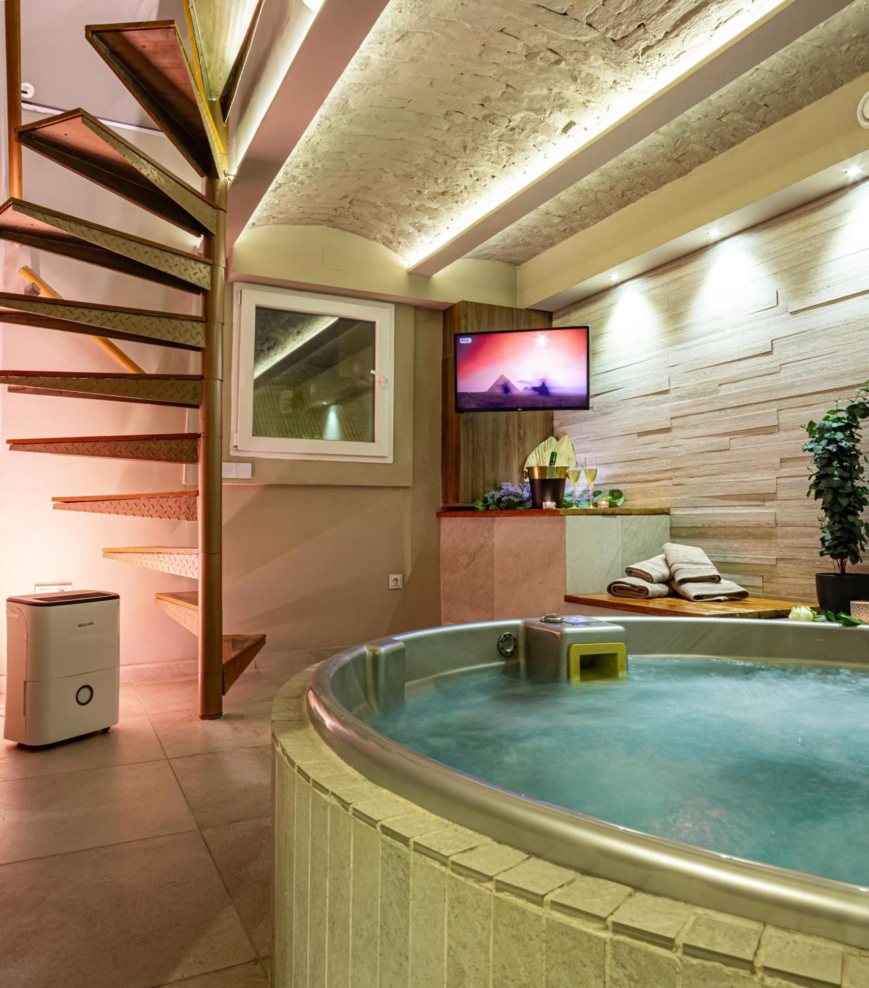 Venus Apartment With Jacuzzi And Sauna - City Center Belgrád Kültér fotó